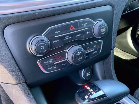 Used 2023 Dodge Charger R/T w/ Blacktop Package RWD image 33