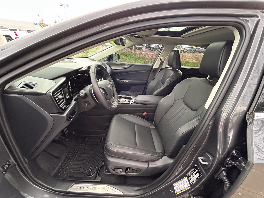 Used 2025 Lexus NX 350 AWD w/ Accessory Package (2T) image 13