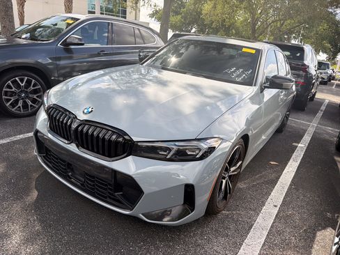 Used 2023 BMW 330i Sedan w/ M Sport Package RWD image 4