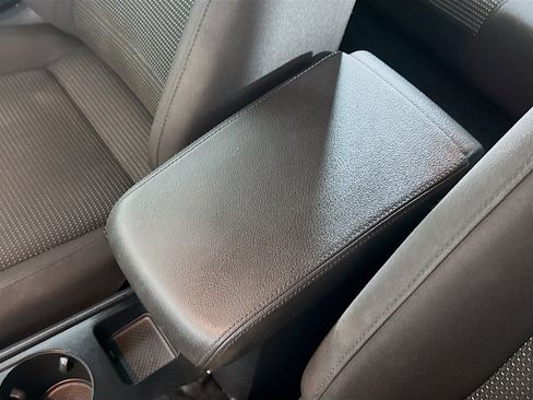 Used 2018 Volkswagen Passat 2.0T S w/ Driver Assistance Package image 18