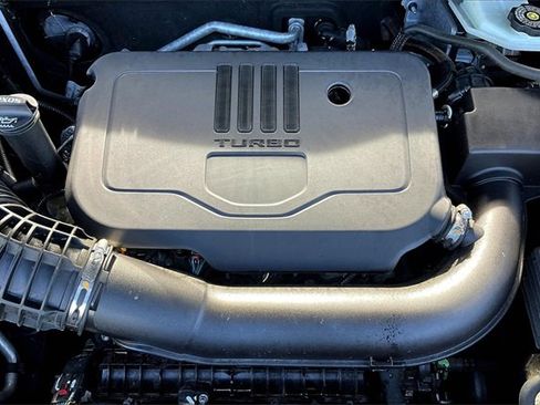 Used 2020 Chevrolet Blazer LT image 30