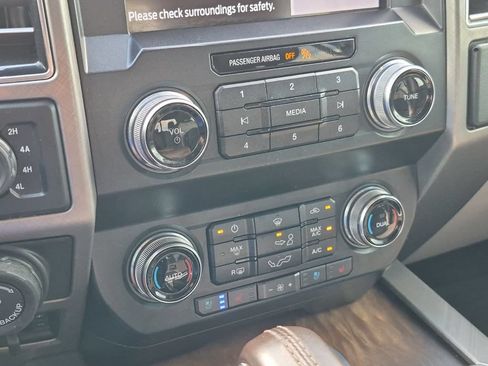 Used 2019 Ford F150 Limited w/ Trailer Tow Package AWD/4WD image 20