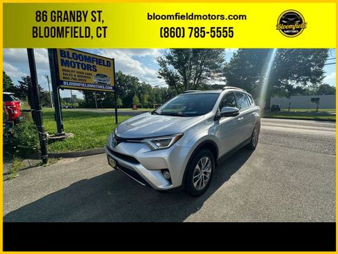Used 2016 Toyota RAV4 XLE AWD/4WD image 1