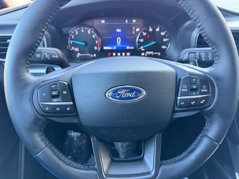 Used 2020 Ford Explorer XLT w/ Equipment Group 202A image 15