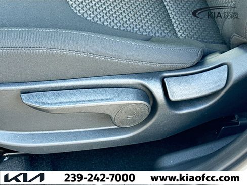 New 2026 Kia Sportage LX image 22