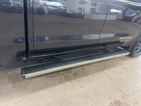 Used 2022 GMC Sierra 1500 Denali image 26