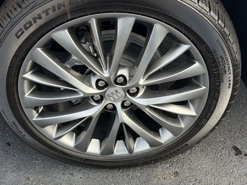 New 2026 Buick Enclave Avenir w/ Super Cruise Package image 10