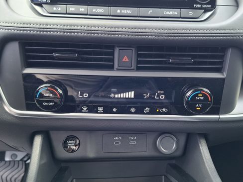 New 2026 Nissan Rogue SV FWD image 10