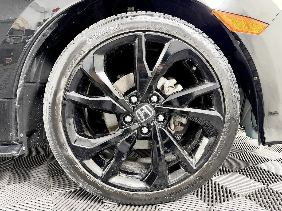 Used 2019 Honda Civic Sport Touring image 5