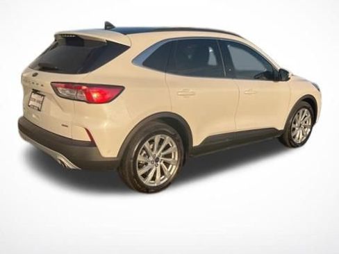 Used 2022 Ford Escape Titanium w/ Titanium Elite Package image 6