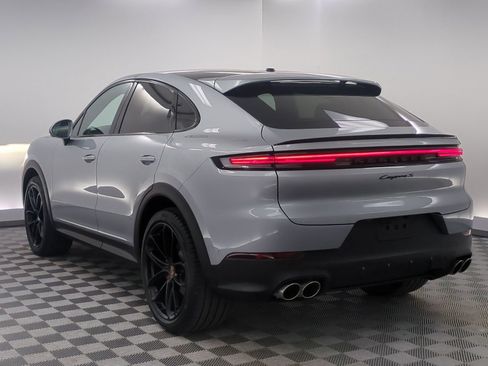 New 2026 Porsche Cayenne S AWD/4WD image 3