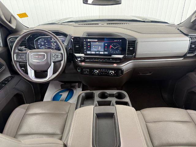 Used 2025 GMC Sierra 1500 SLT RWD image 4