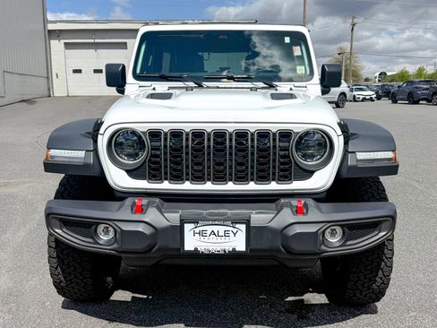 Used 2026 Jeep Wrangler Unlimited Rubicon AWD/4WD image 2