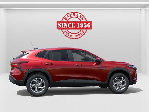 New 2026 Chevrolet Trax LS FWD image 29