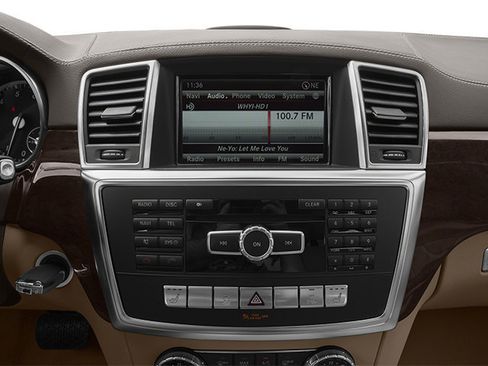 Used 2013 Mercedes-Benz GL 450 4MATIC image 9