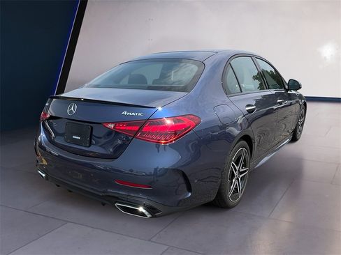 Used 2024 Mercedes-Benz C 300 4MATIC Sedan image 5