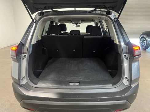 Used 2021 Nissan Rogue S FWD image 17