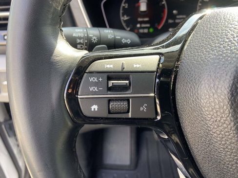 Used 2024 Honda Pilot EX-L image 32