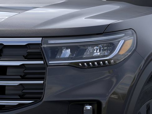 New 2026 Ford Explorer Active w/ Active Comfort Package AWD/4WD image 18