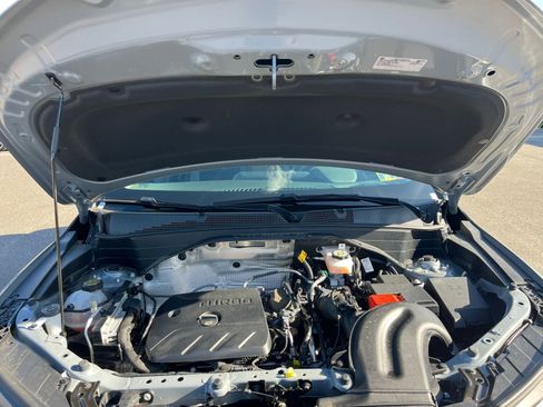 Used 2025 Chevrolet TrailBlazer LT image 30