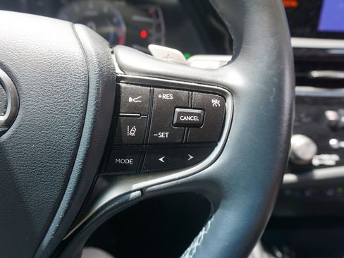 Used 2024 Lexus ES 350 w/ Premium Package FWD image 8