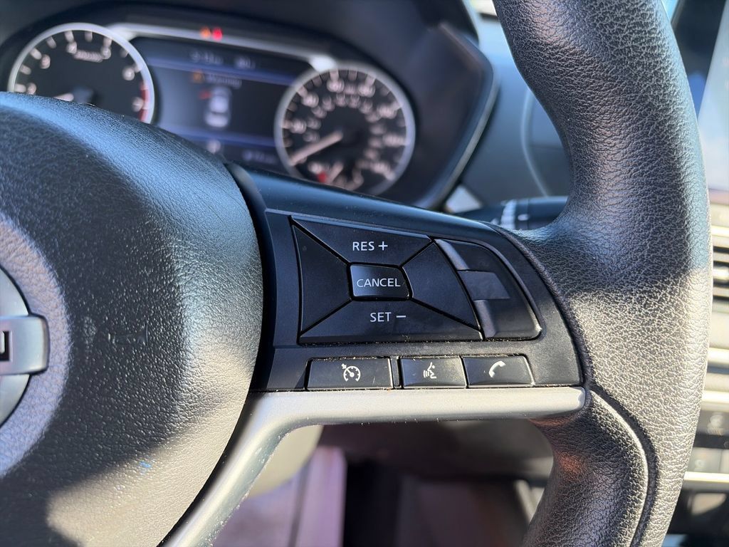 Used 2021 Nissan Altima 2.5 SV AWD/4WD image 33