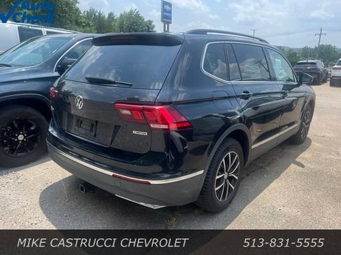 Used 2021 Volkswagen Tiguan SE w/ Panoramic Sunroof Package AWD/4WD image 3