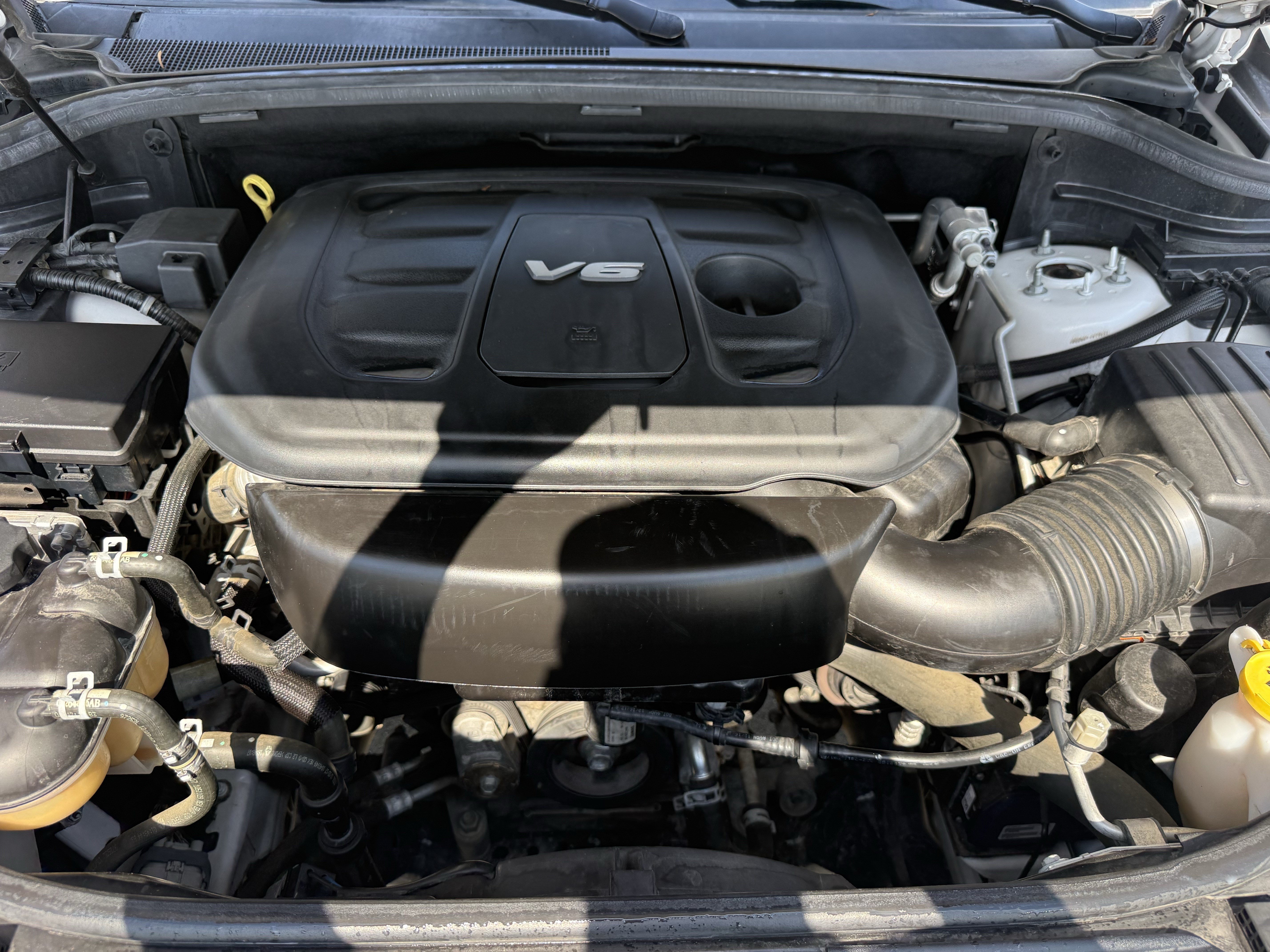 Used 2018 Jeep Grand Cherokee Overland RWD image 34