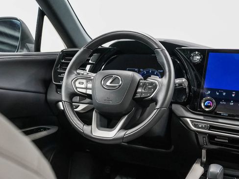 Used 2024 Lexus RX 350 Premium w/ Accessory Package (Z1) FWD image 15