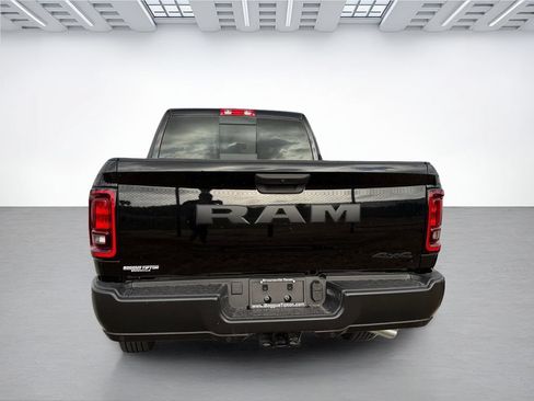 New 2026 RAM 2500 Tradesman AWD/4WD image 4