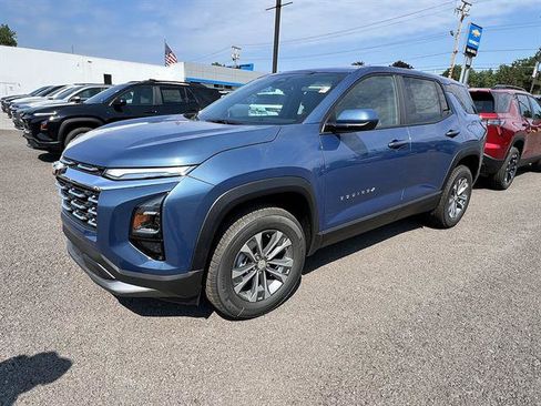New 2027 Chevrolet Equinox LT w/ Convenience Package II AWD/4WD image 1