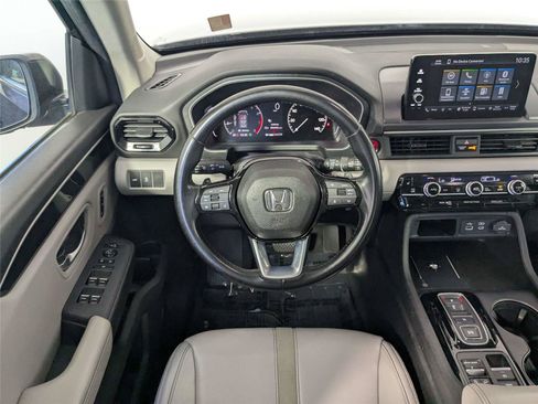 Used 2024 Honda Pilot EX-L image 38
