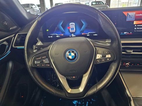 Used 2023 BMW i4 eDrive35 w/ Premium Package RWD image 11