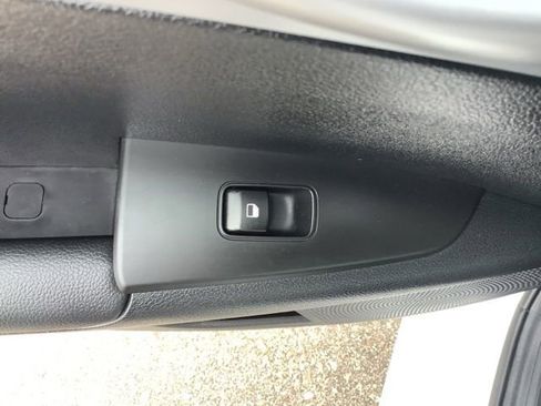 Used 2024 Kia Forte LXS image 30