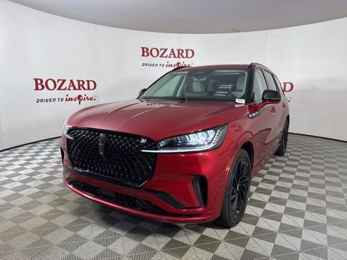 New 2026 Lincoln Aviator Reserve w/ Jet Appearance Package image 3