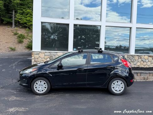 Used 2017 Ford Fiesta S FWD image 2