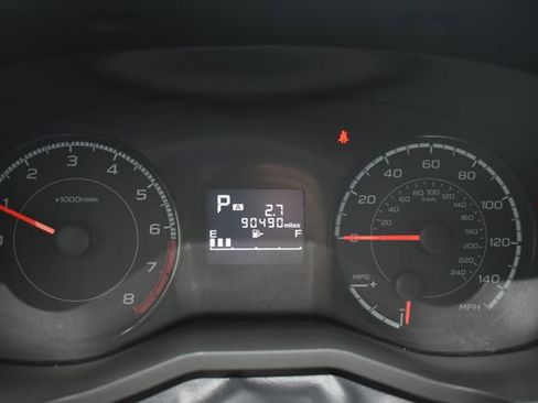 Used 2018 Subaru Crosstrek 2.0i image 16