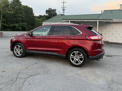 Used 2016 Ford Edge Titanium w/ Technology Package AWD/4WD image 5