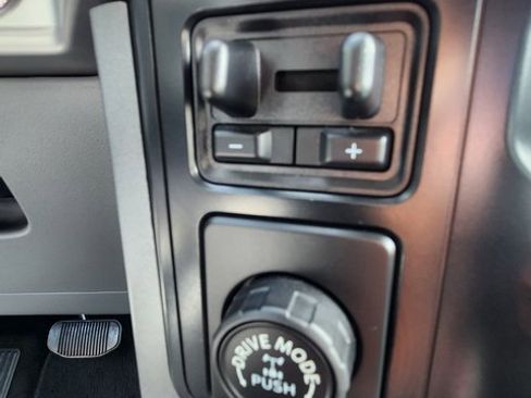 Used 2022 Ford F150 XLT w/ Equipment Group 302A High image 27