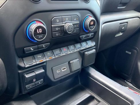 Used 2021 Chevrolet Silverado 1500 LT Trail Boss w/ Convenience Package II AWD/4WD image 67
