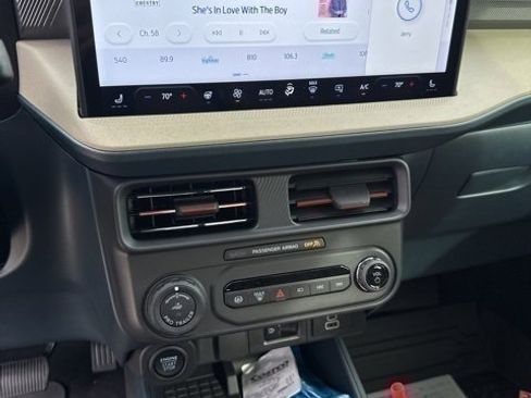 Used 2025 Ford Maverick Lariat w/ 4K Tow Package image 1