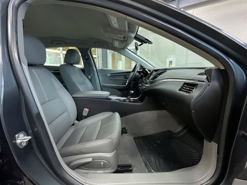 Used 2019 Chevrolet Impala LS FWD image 27
