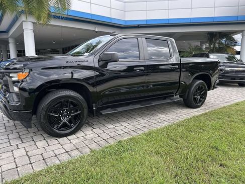 Used 2024 Chevrolet Silverado 1500 Custom w/ LPO, Dark Essentials Package RWD image 21