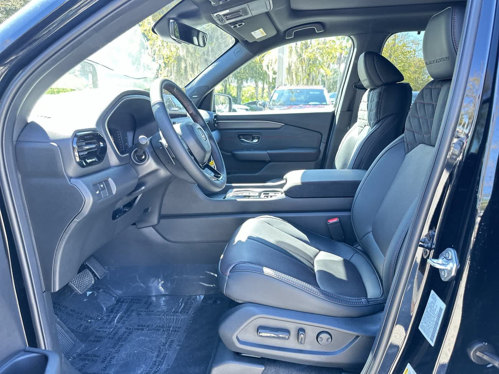New 2026 Honda Pilot Black Edition image 13