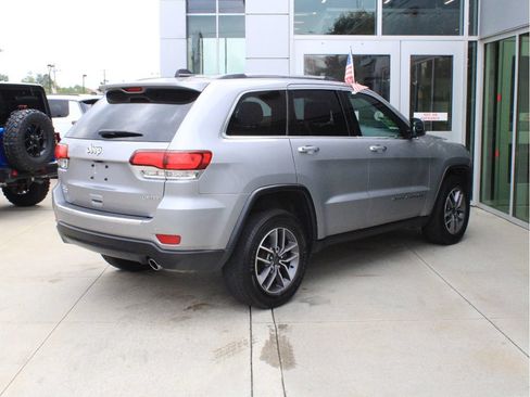 Certified 2021 Jeep Grand Cherokee Limited AWD/4WD image 6