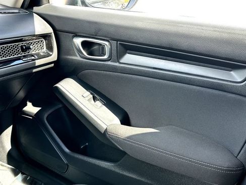 Used 2025 Honda Civic LX image 27