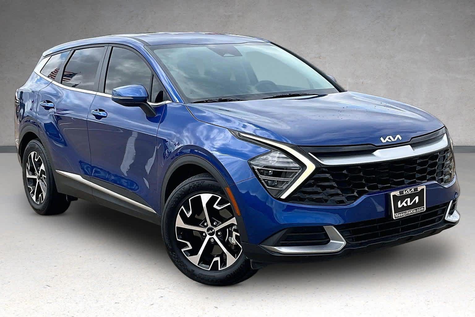 Certified 2025 Kia Sportage EX FWD image 19