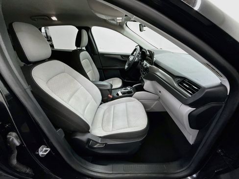 Used 2025 Ford Escape Active FWD image 30