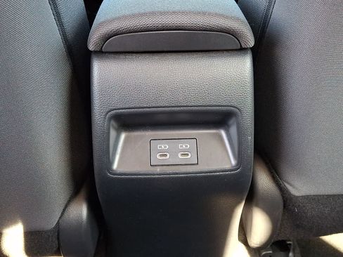 Used 2023 Toyota Corolla LE FWD image 13