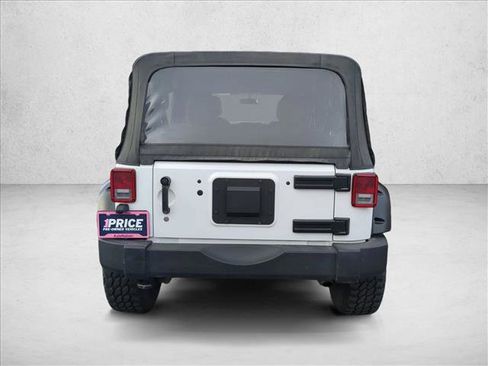 Used 2013 Jeep Wrangler Unlimited Sport image 7